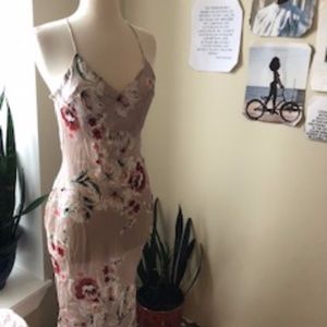 FLORAL SLIP DRESS